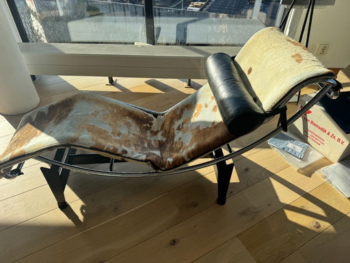 Vintage LC4 Le Corbusier Chaiselongue