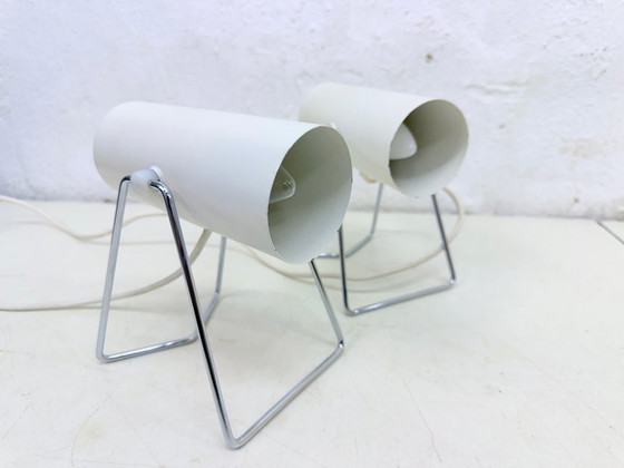 2 minimalistische cilindrische tafellampen in Space Age-stijl uit de jaren 60 en 70. – Metal (photo 6 of 12)