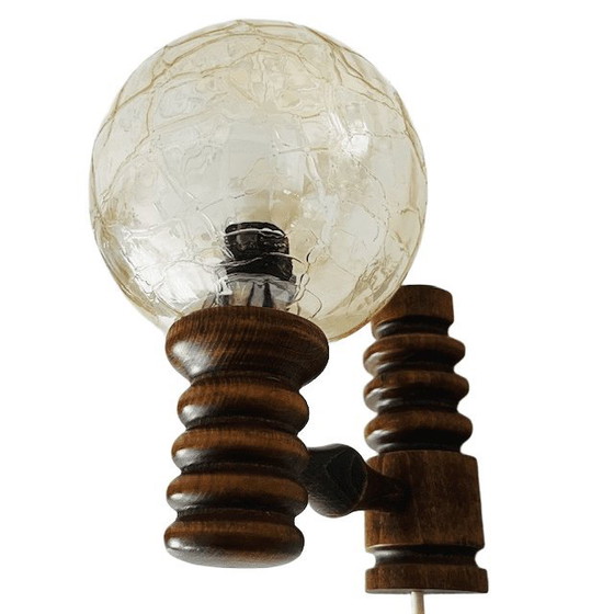 Image 1 of Vintage mid-century wandlamp massief hout iriserend glazen bol perzik 1970's