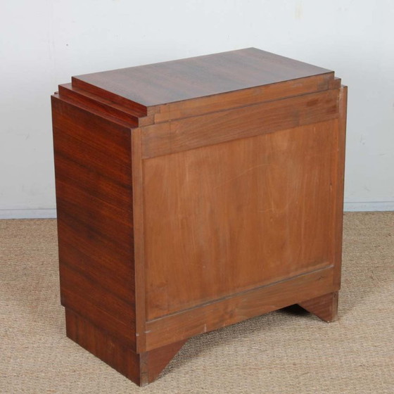 Image 1 of Commode Art déco en noyer, travail français, circa 1930-1940