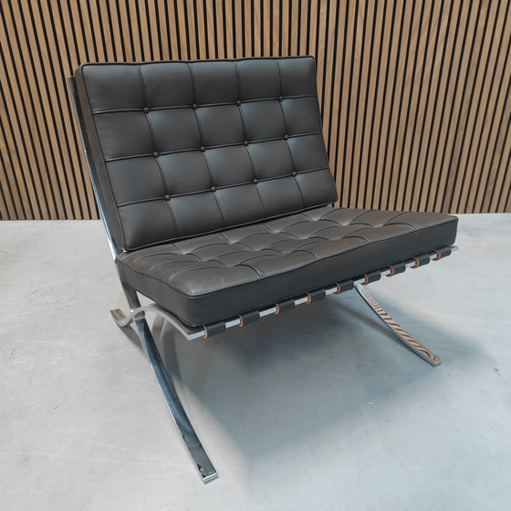 Image 1 of Sedia Knoll Barcelona - Volo in pelle nera