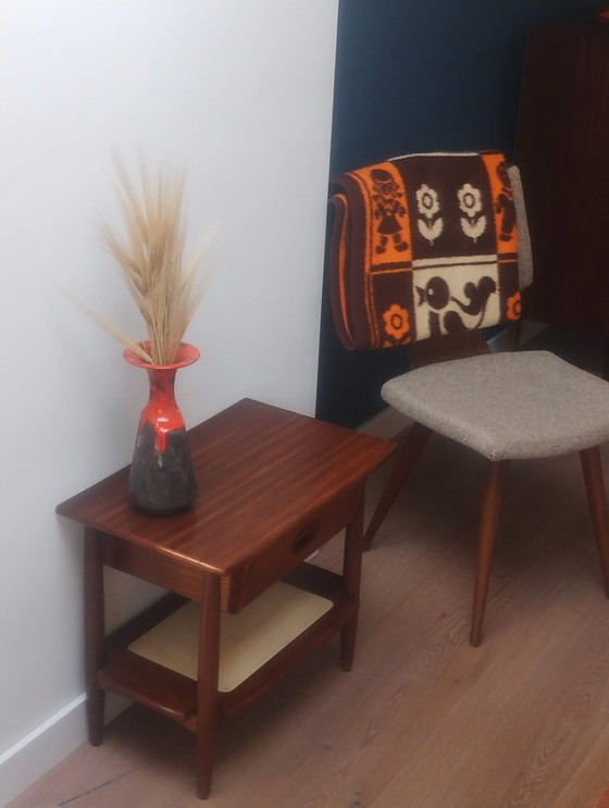 Image 1 of Side table/bedside table