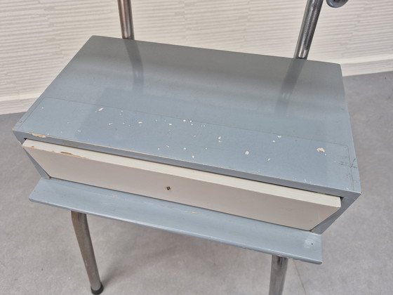 Image 1 of Table de chevet vintage à cadre tubulaire Auping, Wim Rietveld.