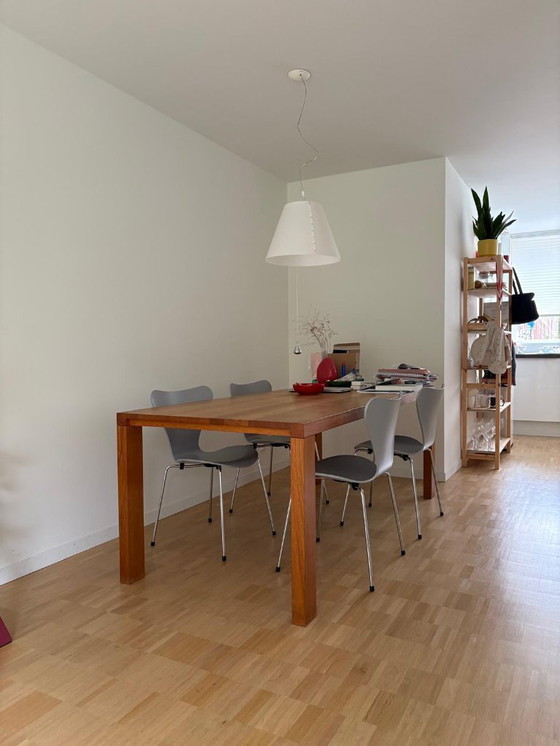 Image 1 of Silla mariposa Fritz Hansen Arne Jacobsen Serie 7 Nine Gray