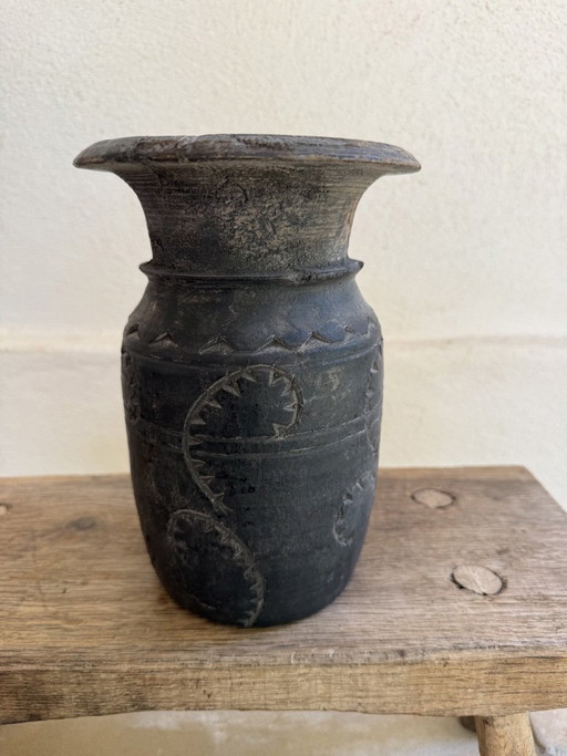 Set of 3 Nepalese Indian pots, carved black wood, tribal & wabi-sabi style