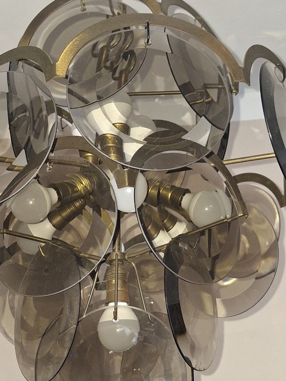 Image 1 of Lampadario Vistosi con 28 dischi di vetro ambrato sfaccettato, Italia, anni '60