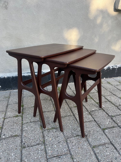 Erling Torvits nesttafels, Heltborg Møbler, Deens design