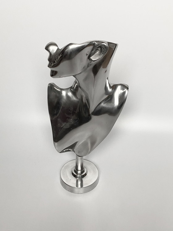 Image 1 of Modernistische chromen buste, vintage design, jaren 70
