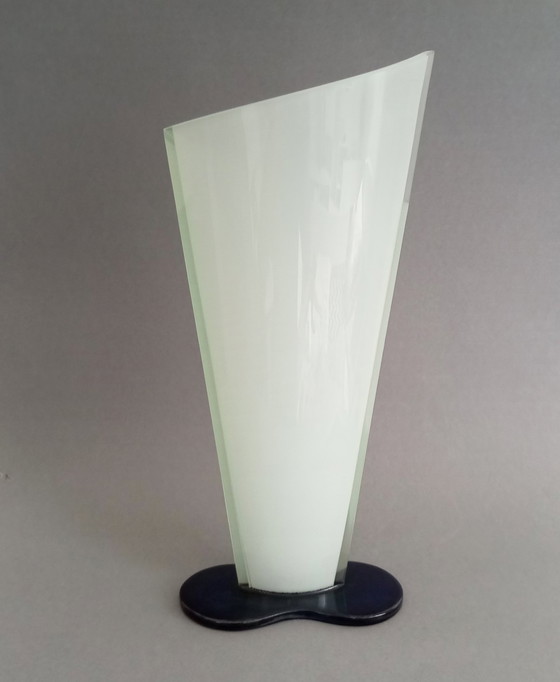 Image 1 of Ettore Sottsass vase en verre postmoderne "Lui" 1990 RSVP Italia Sottsass Associati