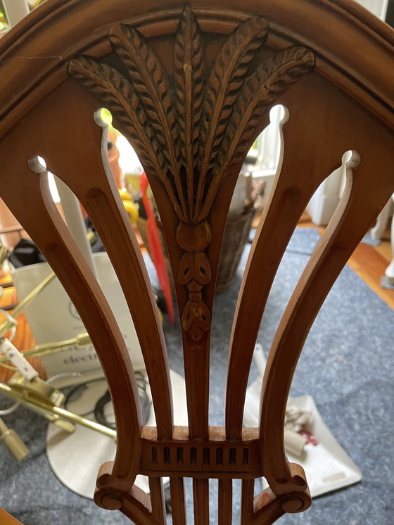 Image 1 of Ancien siège de secrétaire