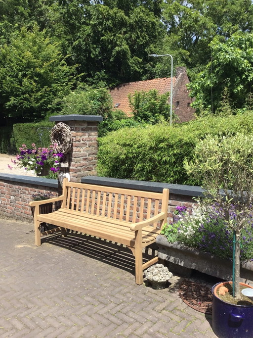 Wunderschöne große Teak-Gartenbank von Teak and Garden, 183 cm