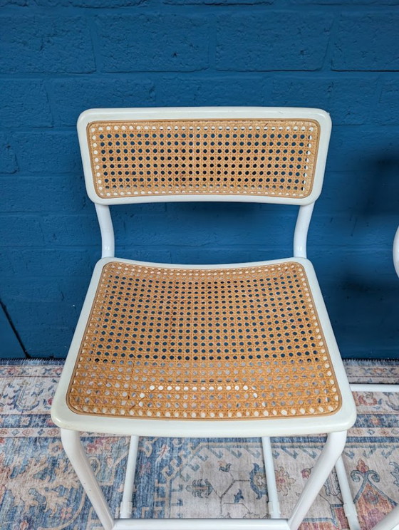 Set of 3 barstools with white metal frame and rattan, Vintage (photo 8 of 15)