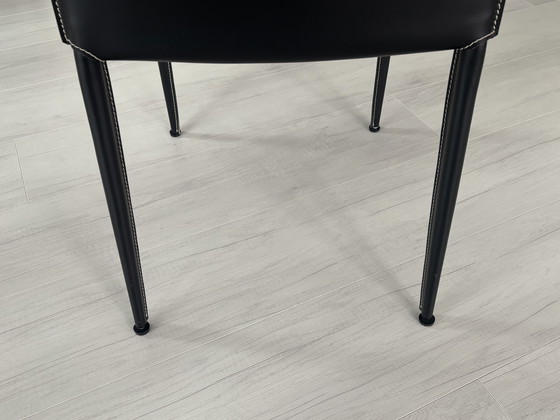 Image 1 of Table à manger Metaform avec 6 chaises en cuir