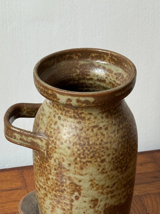 Vintage speckled enameled ceramic Vase (photo 5 of 9)
