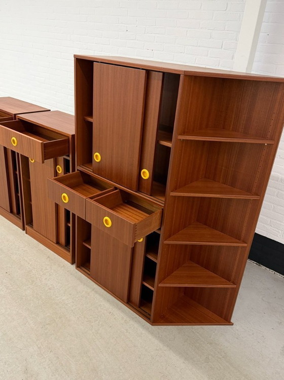 Image 1 of Meuble mural vintage Dycker en 3 pièces