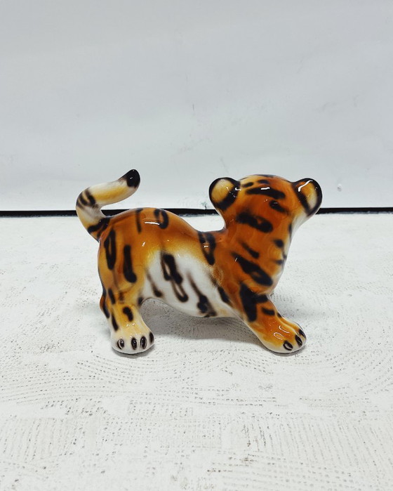 Image 1 of Cucciolo di tigre in ceramica