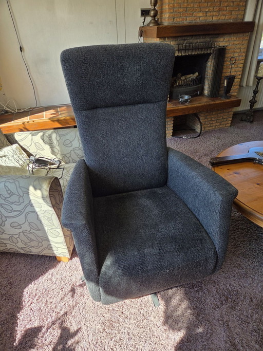 Prominent E Lift Recliner Chair
