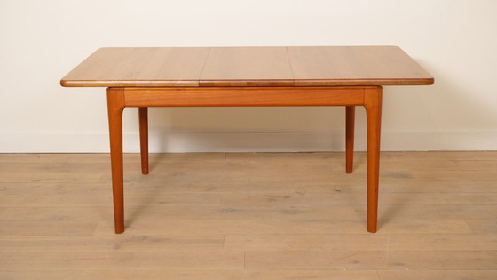 Image 1 of Table de salle à manger vintage | Teck massif | Extensible | Glostrup