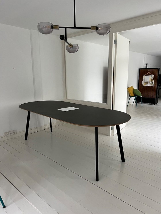Image 1 of Tavolo da pranzo nero di design di alta qualità! Banne Oval, design olandese.