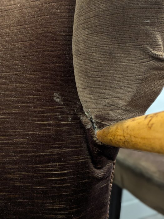 Image 1 of Paire de fauteuils, années 1940, bois, tissu