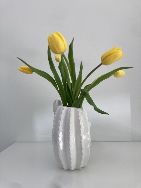 Image 1 of Vaso di cactus in ceramica bianca