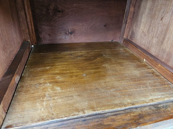 Buffet bas Art Déco en noyer à trois portes, années 1940 – Bois, Klassiek (photo 17 of 27)