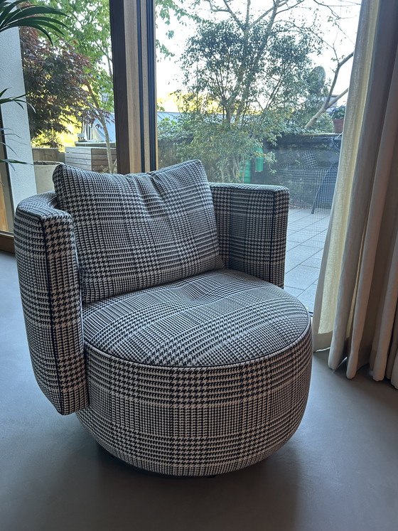 Image 1 of Minotti Swivel Chair with Puffer Cushion