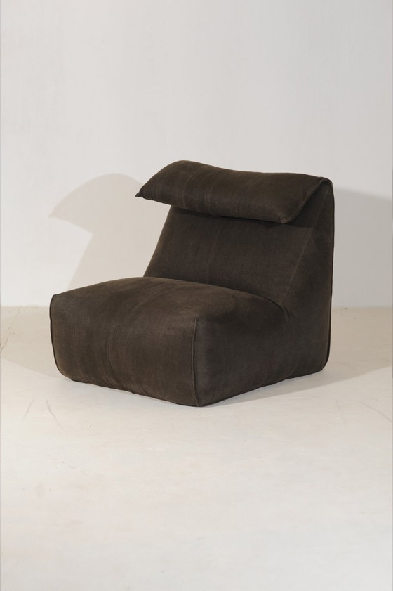 Image 1 of Rara coppia di poltrone lounge Le Bambole disegnate da Mario Bellini per B&B Italia, 1971.