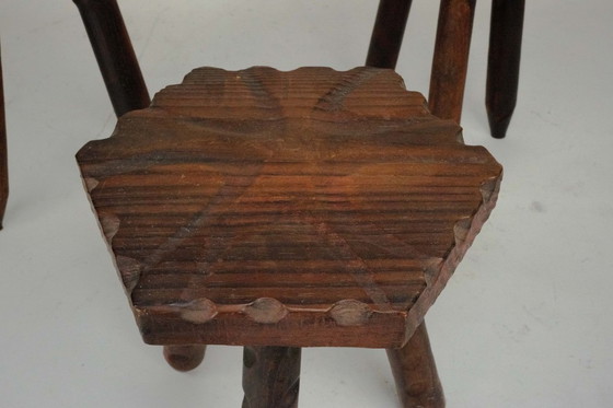 Image 1 of Set van drie vintage Italiaanse brutalistische houten krukken, jaren 60