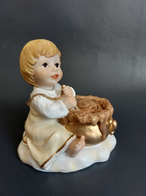 Image 1 of Figurines Seneca en polystone fabriquées à la main