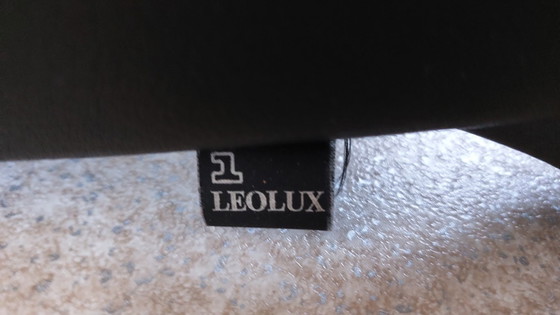Image 1 of Élégant fauteuil Leolux en cuir noir, modèle Lapita.