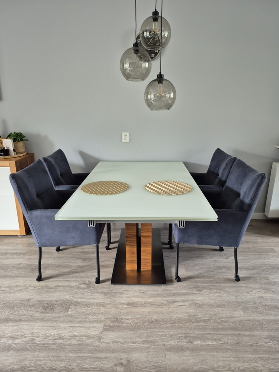 Image 1 of 4x Sessel Rosalie Microl Leder Montana Bleu mit Rollen