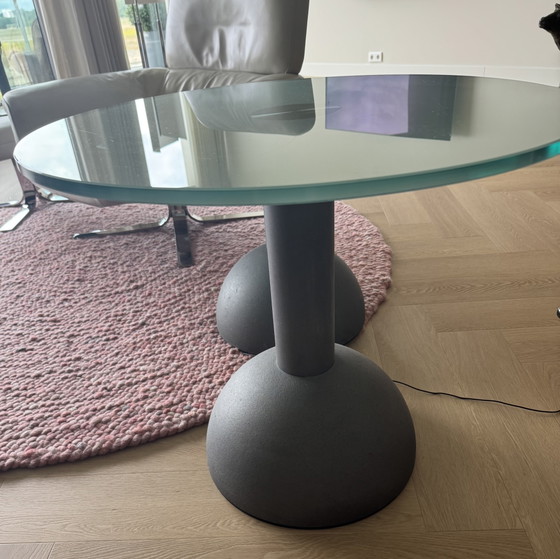 Image 1 of Table basse Calice