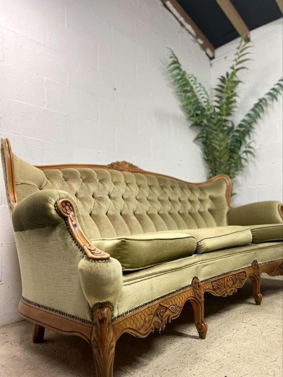 Image 1 of Baroque queen Ann sofa