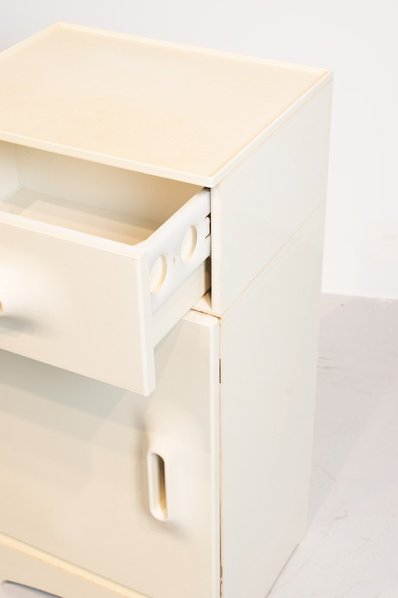 Image 1 of Marc Held kastje voor Prisunic