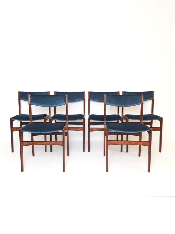 Ensemble de 6 chaises de salle à manger Erik Buch en palissandre, bleues, récemment retapissées – Wood (photo 5 of 15)
