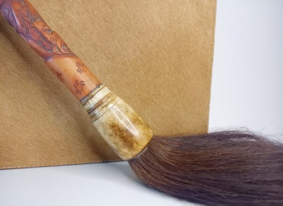 Image 1 of Ancient Chinese calligraphy brush – Wooden handle with carving – Bone – Animal hair (horse)