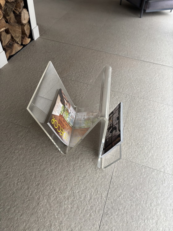 Image 1 of Tijdschriftenhouder van transparant plexiglas, 70s