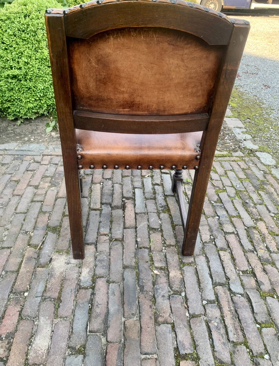 Image 1 of 4 Armstoelen Met Schapenleer en Gestoffeerd Met Slagveren