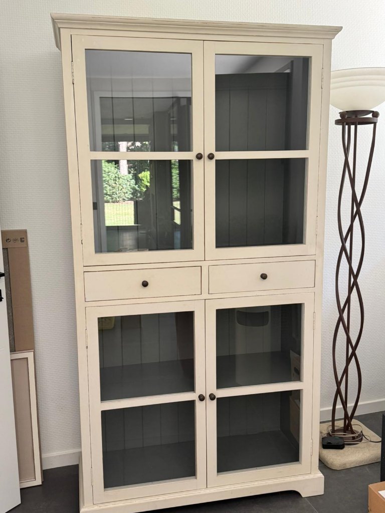 Flamant Cabinets | Whoppah