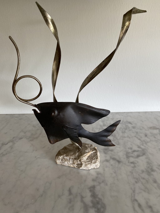 Copper decoration fish on base