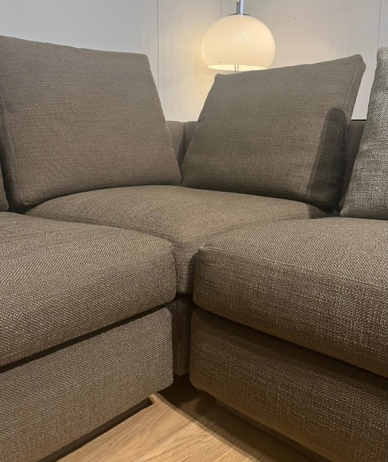 Image 1 of Wie neu Minotti Andersen Ecksofa Taupe + Ottomane