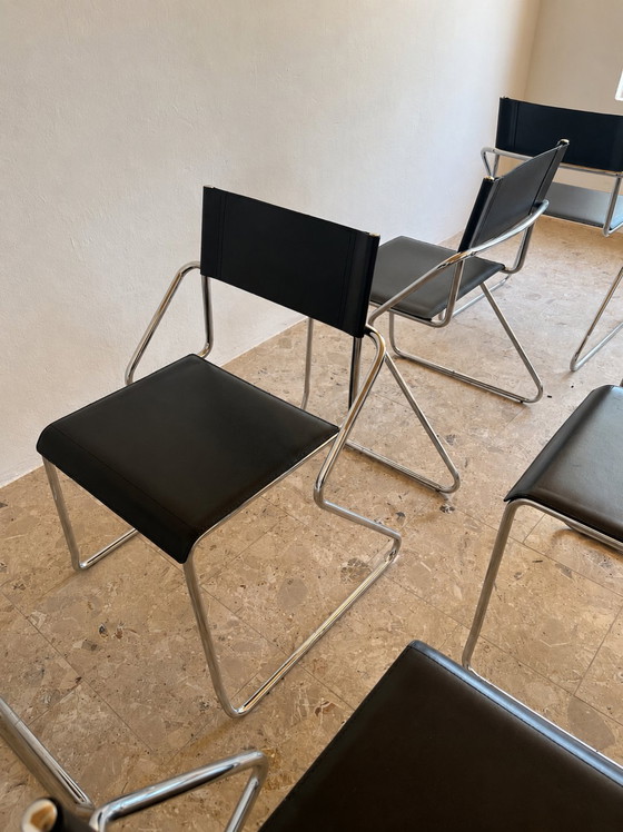 Image 1 of 6 vintage chromen eetkamerstoelen, Bauhaus-stijl, jaren 80!