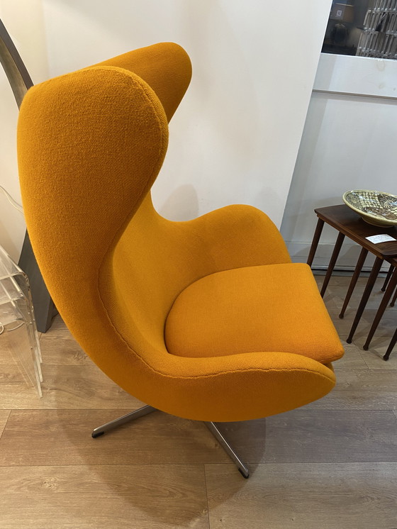 Image 1 of Egg Chair by Arne Jacobsen, Fritz Hansen edition