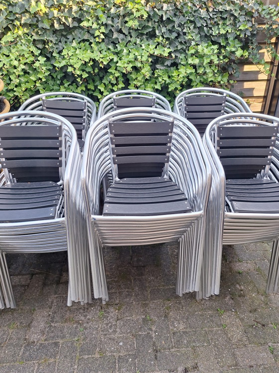 129 Garden Chairs Black and Chrome, As Good As New – Plastic, Aluminium (photo 3 of 5)