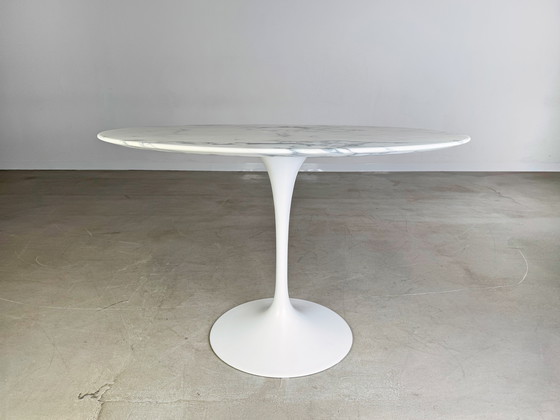 Image 1 of Original Eero Saarinen Midcentury Dining Table Tulip Marble Knoll International