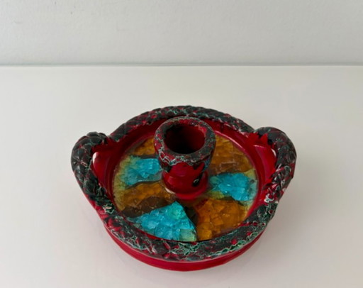 Expressiver brutalistischer Kerzenhalter mit Glasmosaik