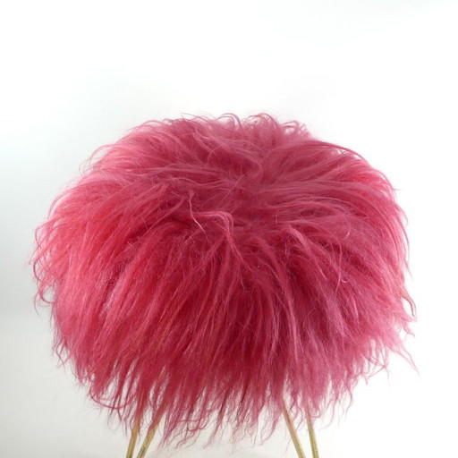 Mid-century loop stool, hairpin stool with pink shaggy fur – krukjes, Metal, Textile (photo 2 of 7)