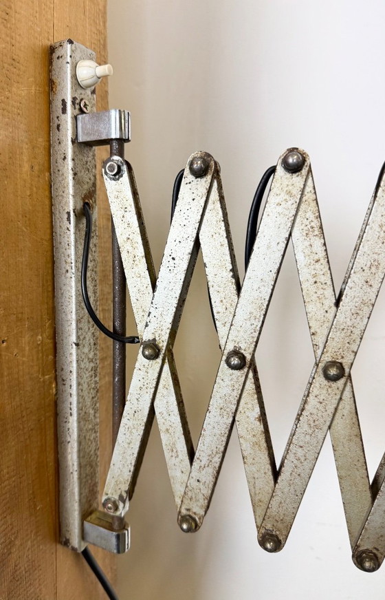 Image 1 of Lampada da parete industriale a forbice di metà secolo, anni '50