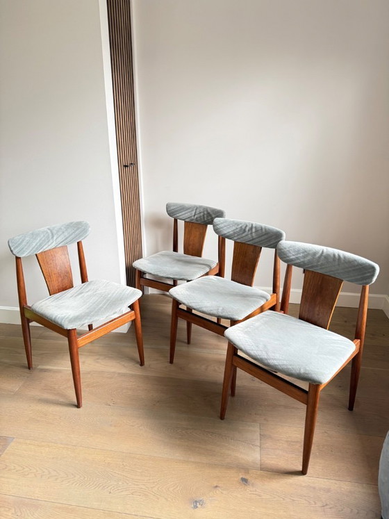 Image 1 of Chaises de salle à manger vintage - ensemble de quatre
